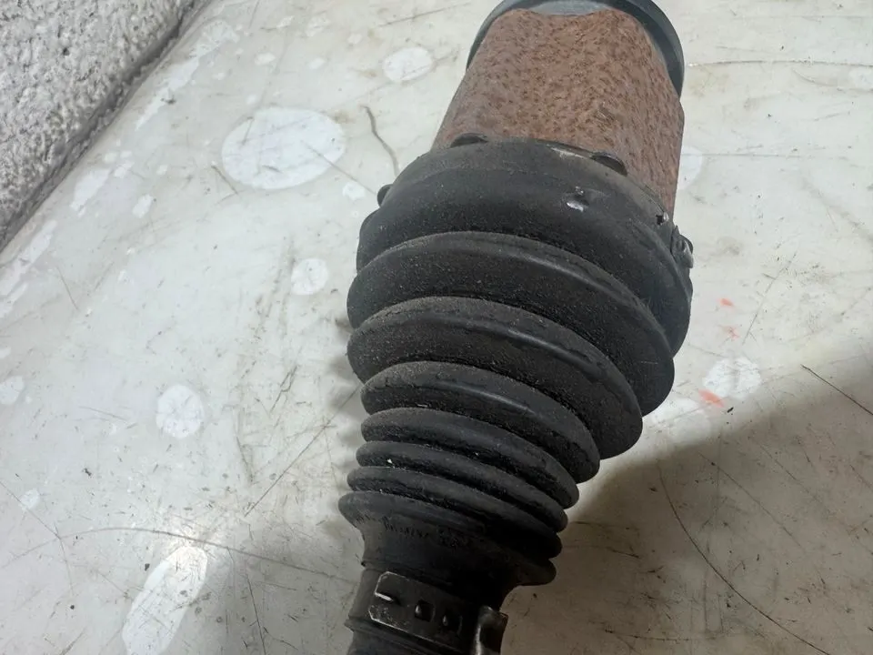 BMW X3 F25 xDrive Antriebswelle Vorne 7598027 7598028 – Bild 7