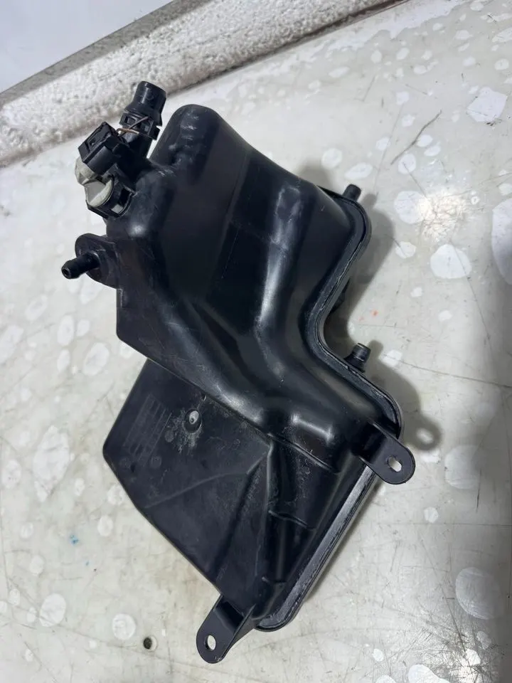 BMW 7er E65 E66 Ausgleichsbehälter Kühlmittel Behälter 7508008 – Bild 8