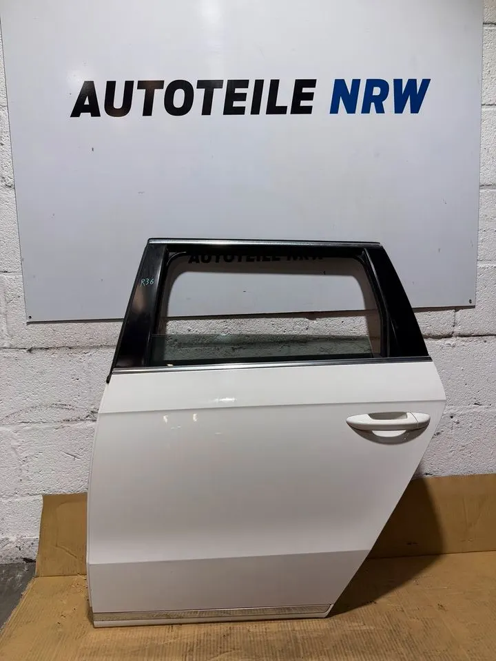 VW Passat B7 3C Variant Tür Hinten Links Komplett LB9A – Bild 1