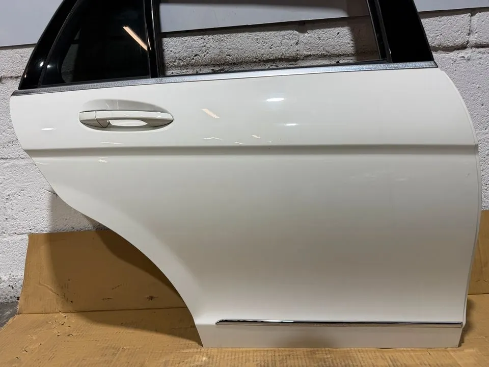 Mercedes C-Klasse S204 Kombi Tür Hinten Rechts Komplett 650 – Bild 3