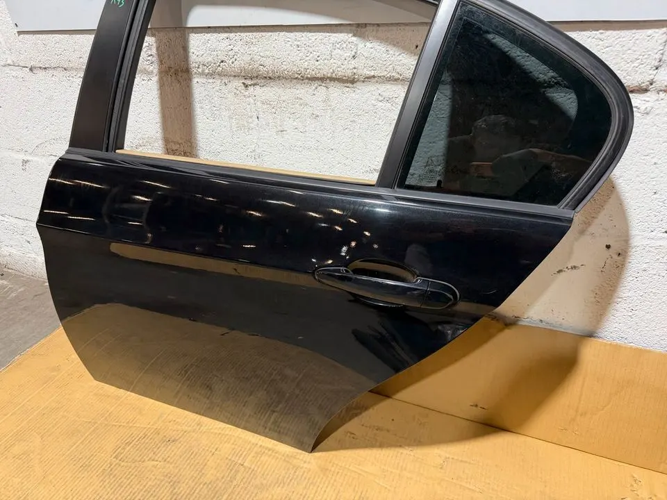 BMW 3er E90 Limousine Tür Hinten Links Komplett 475 – Bild 3