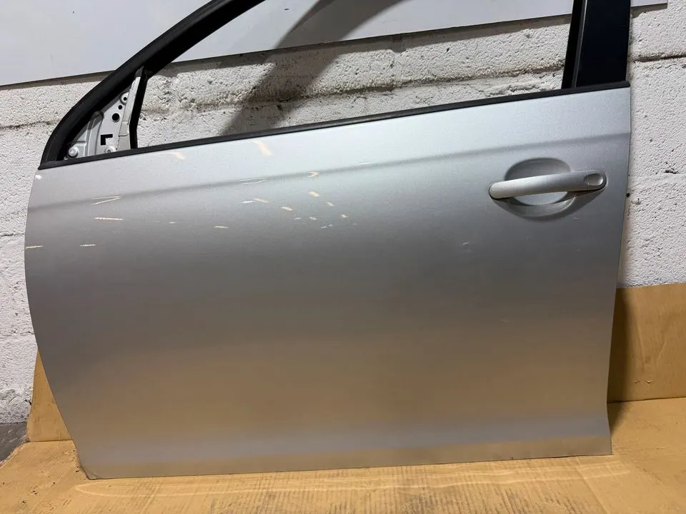 VW Golf 5 V 6 VI Variant Fahrertür Tür Vorne Links LA7W – Bild 3