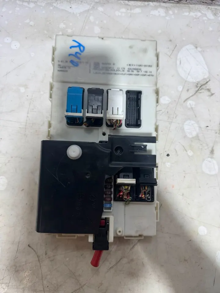 BMW 1er 3er F20 F30 Komfortsteuergerät FEM Steuergerät 9324781 – Bild 2