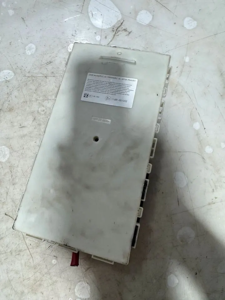 BMW 1er 3er F20 F30 Komfortsteuergerät FEM Steuergerät 9324781 – Bild 3