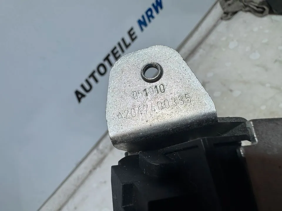 Mercedes C-Klasse S204 Heckklappenschloss Schloss A2047400335 – Bild 6