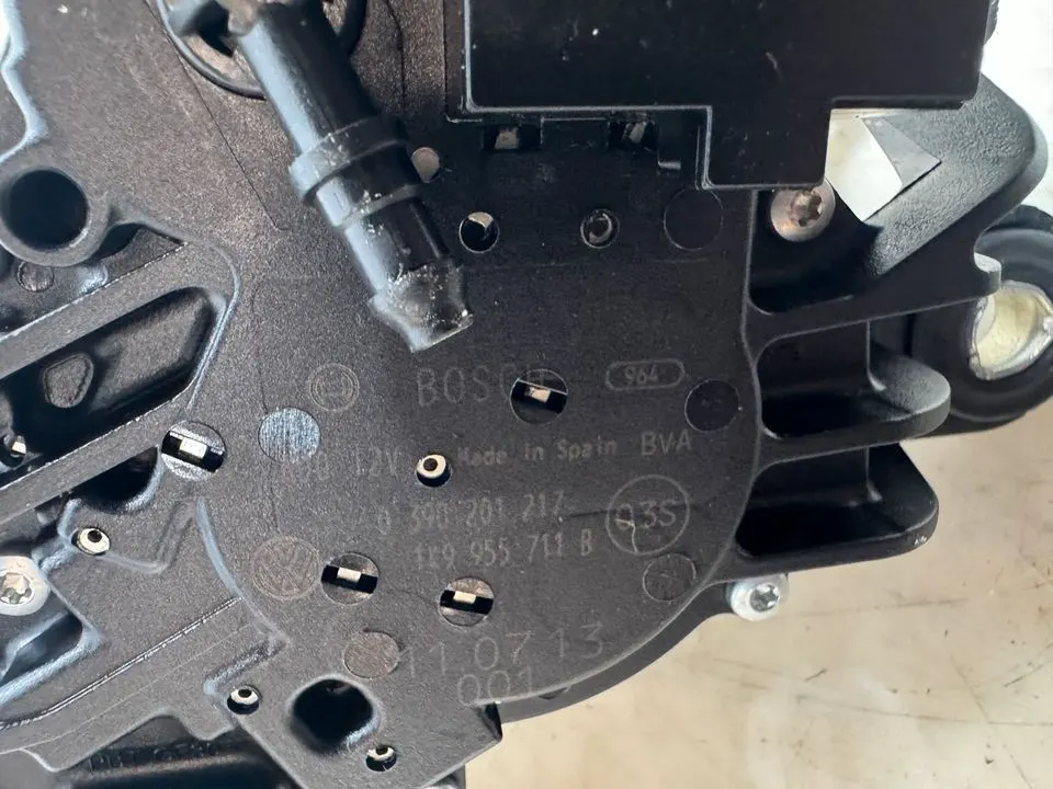 VW Golf 5 V 6 VI Heckwischer Wischer Motor Hinten 1K9955711A – Bild 5