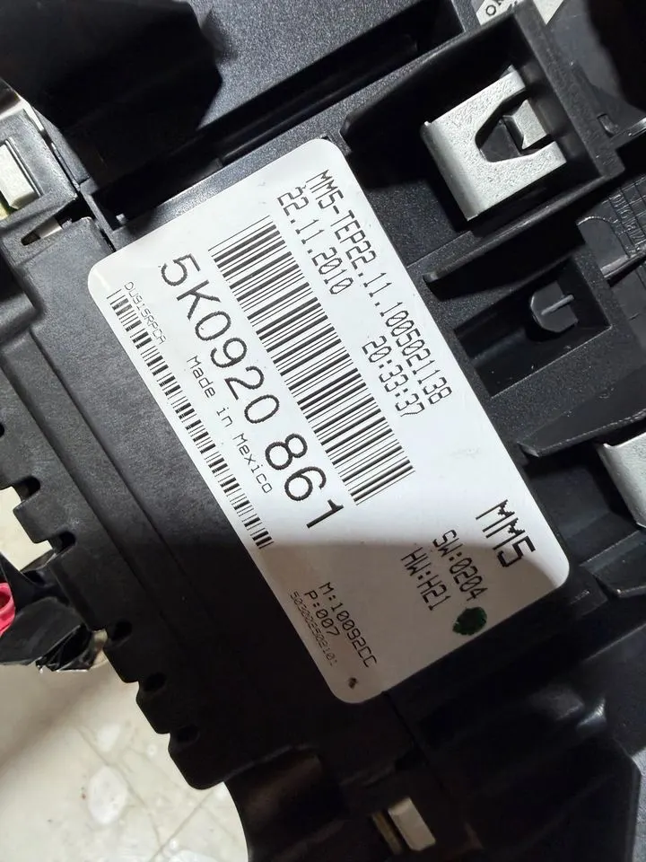 VW Golf 6 VI Tacho Tachometer Kombiinstrument 5K0920861 – Bild 7
