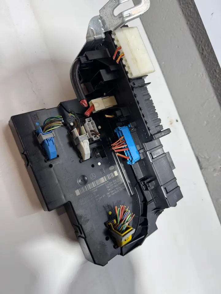 Mercedes C-Klasse W204 Sam Modul Sicherungskasten 2049060205 – Bild 5