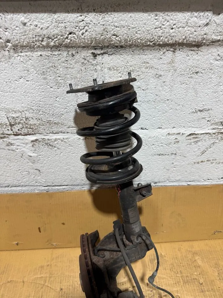 Mini R50 R52 R53 Achsschenkel Radnabe Stoßdämpfer Federbein Vorne – Bild 4