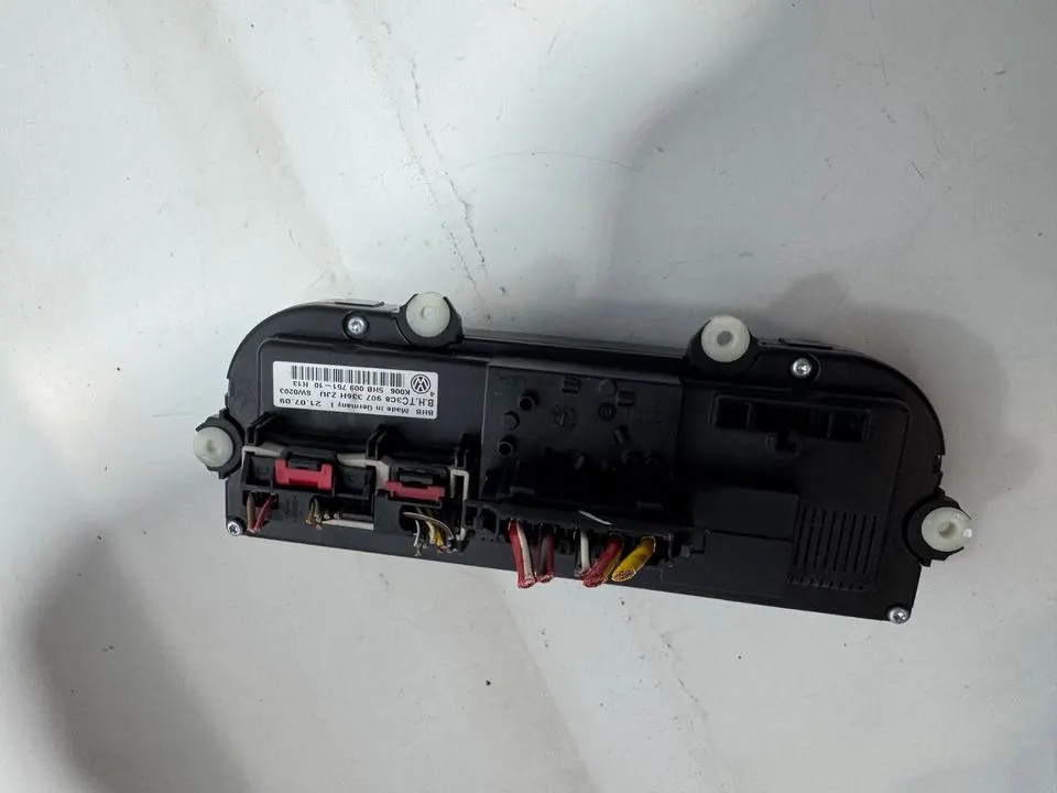 VW Golf 6 VI Klimabedienteil Bedienungen Mittelkonsole 3C8907336H – Bild 7