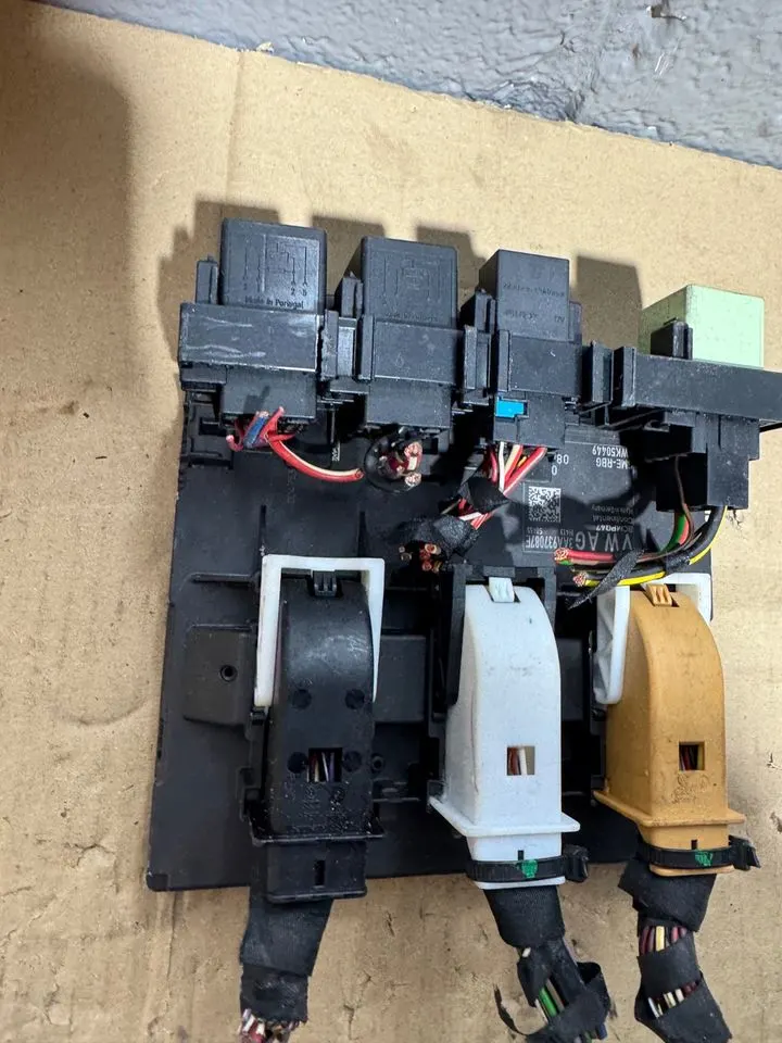VW Passat B7 3C BCM Komfort Bordnetz Steuergerät Modul 3AA937087E – Bild 3