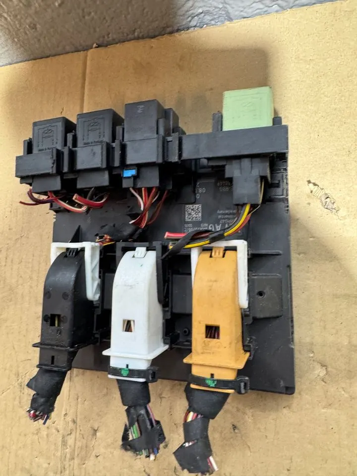 VW Passat B7 3C BCM Komfort Bordnetz Steuergerät Modul 3AA937087E – Bild 4