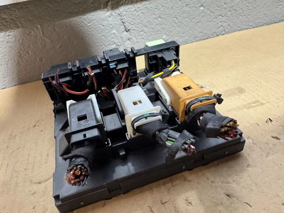 VW Passat B7 3C BCM Komfort Bordnetz Steuergerät Modul 3AA937087E – Bild 5