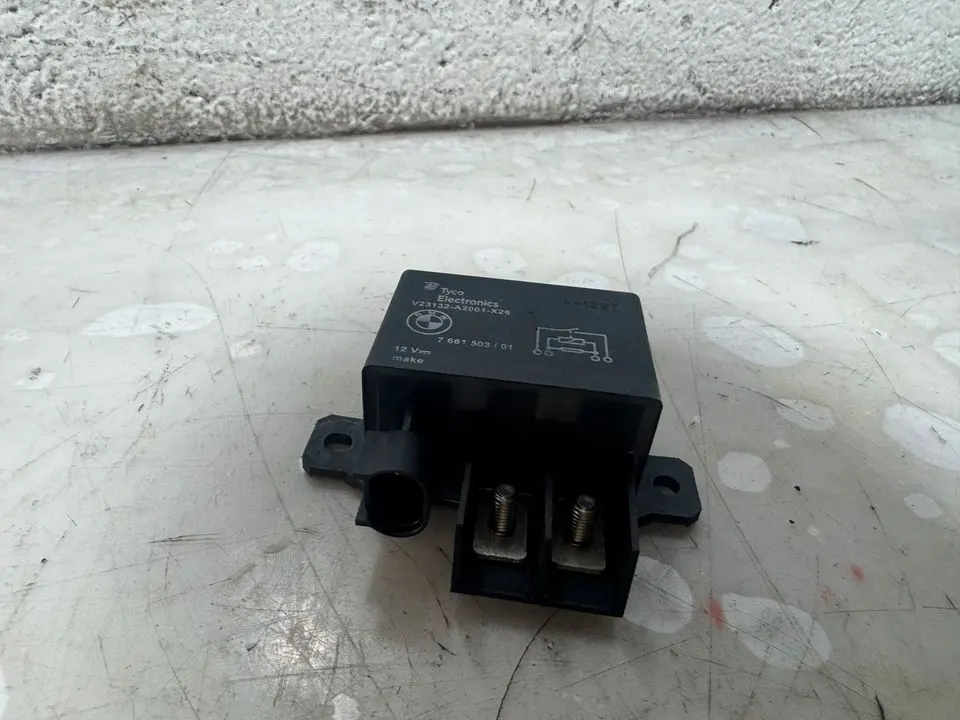 BMW 1er 3er E87 E90 Stromverteiler Steuereinheit Relais 7661503 – Bild 3