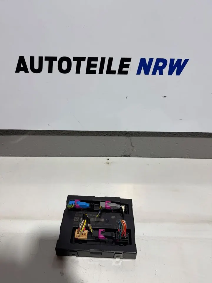 Audi A4 A5 8T B8 8K BCM Bordnetz Steuergerät Modul 8K0907064JM – Bild 1