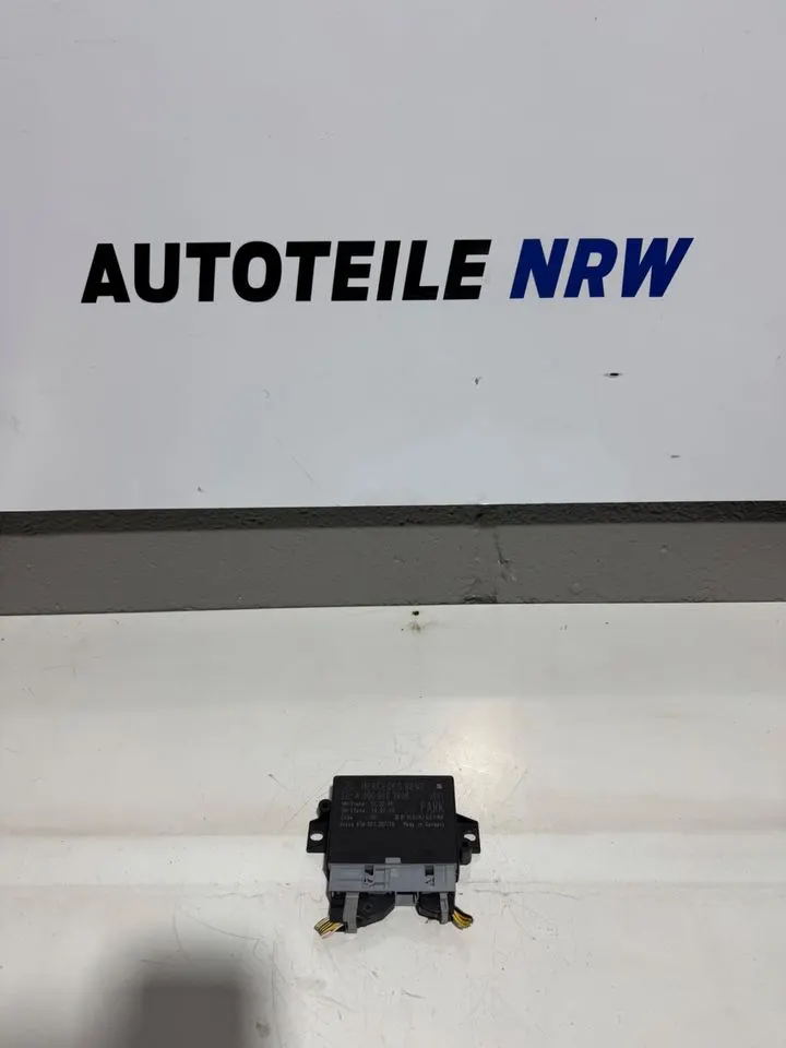 Mercedes C-Klasse S205 Einparkhilfe Steuergerät A0009003806 – Bild 1