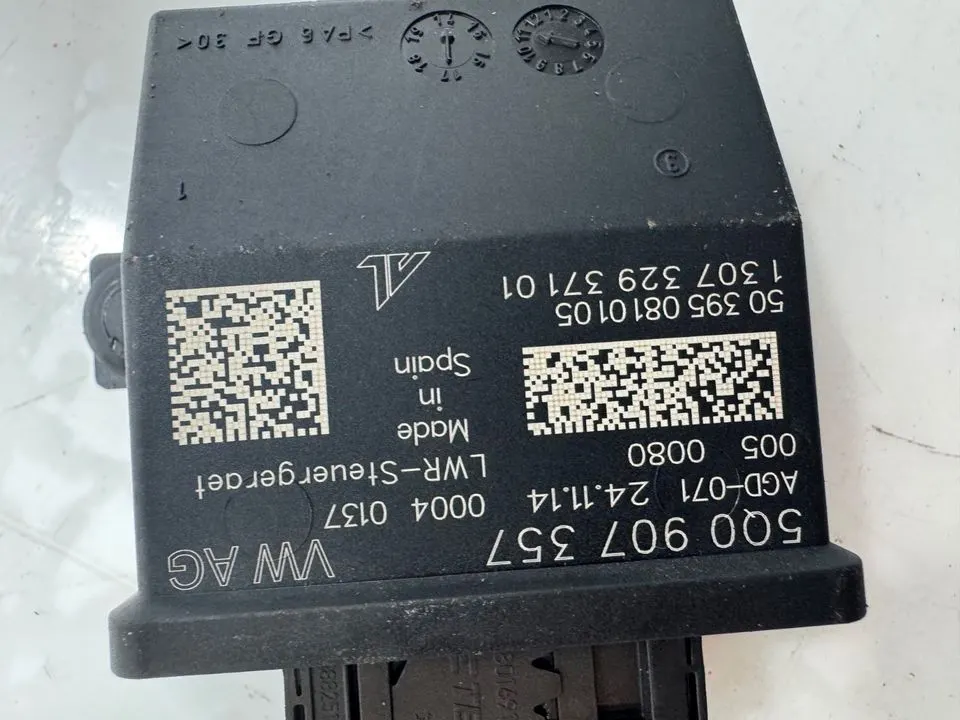 VW Skoda Audi A3 8P AFS LWR Kurvenlicht Steuergerät 5Q0907357 – Bild 7