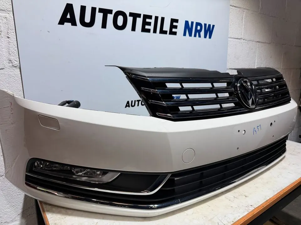 VW Passat B7 3C Frontschürze Stoßstange Schürze Vorne LB9A – Bild 8