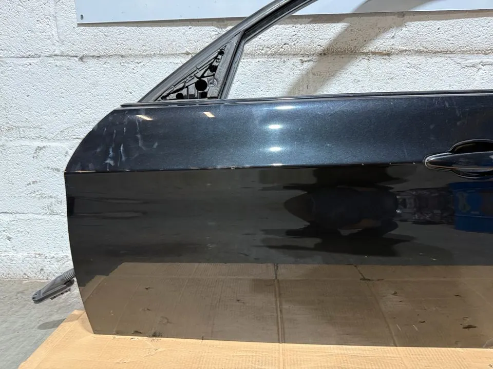 BMW 3er E90 E91 Fahrertür Tür Vorne Links Komplett 475 – Bild 8