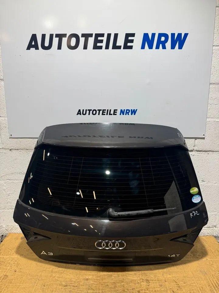 Audi A3 8V Sportback Heckklappe Kofferraum Deckel Hinten LY8U – Bild 1