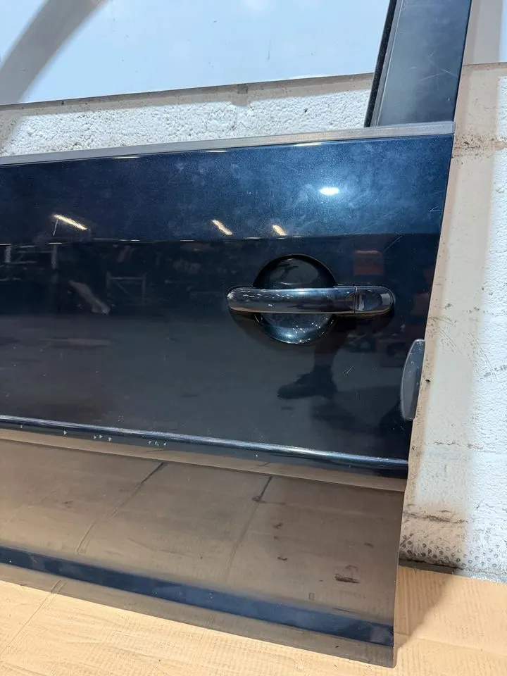 VW Touran 1T 1T1 1T2 1T3 Fahrertür Tür Vorne Links KOMPLETT LC9X – Bild 5
