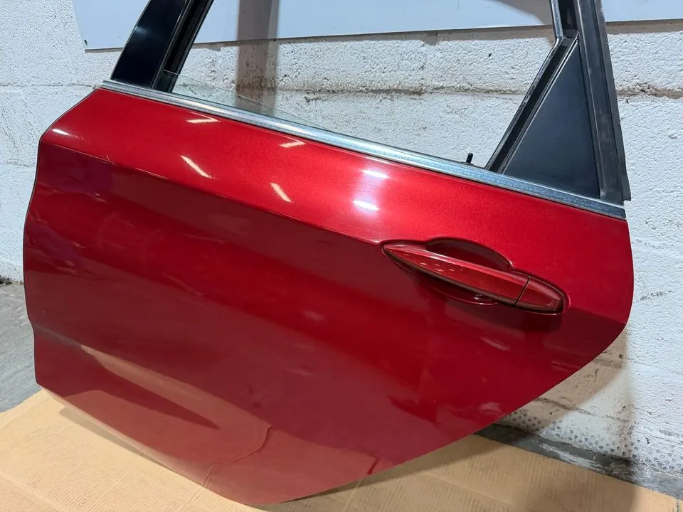 BMW 2er F45 Active Tourer Tür Hinten Links Komplett C06 – Bild 5