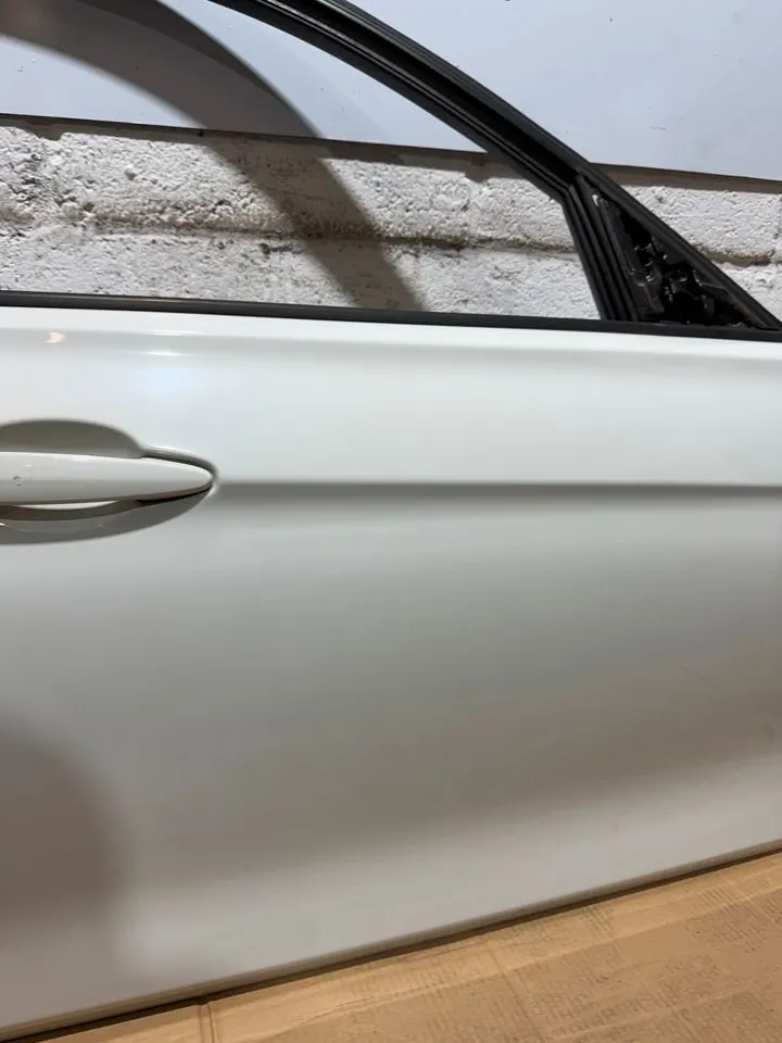 BMW 3er F30 F31 Beifahrertür Tür Vorne Rechts 300 ALPINWEISS – Bild 8
