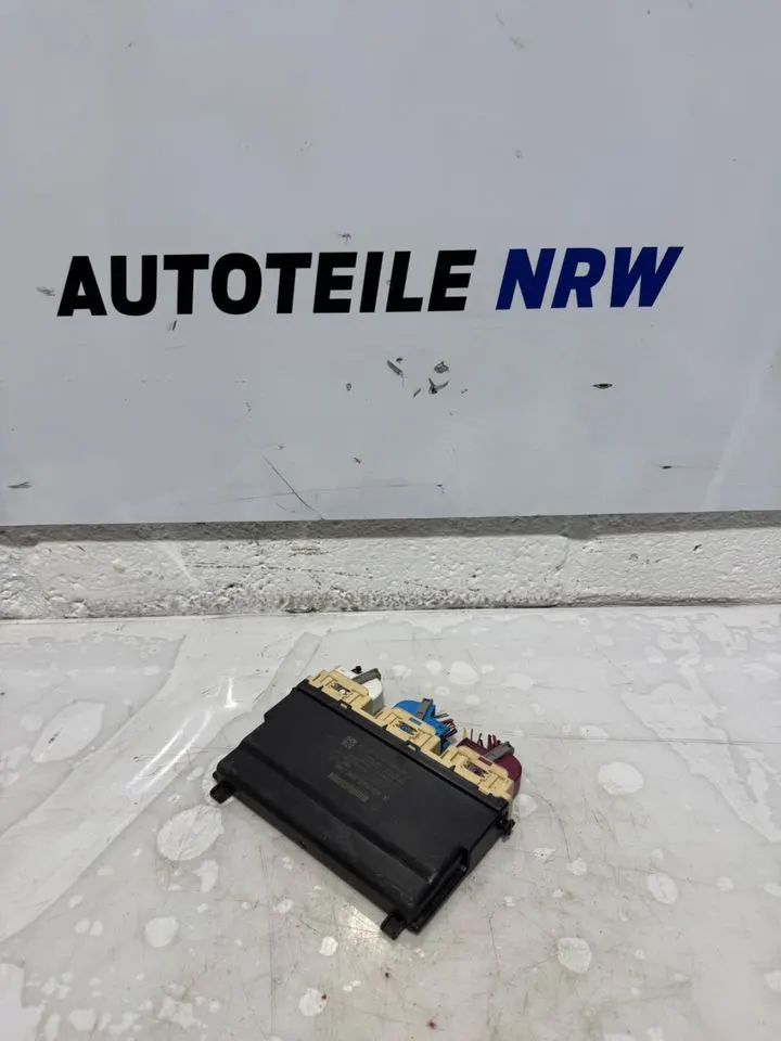 Mercedes C-Klasse W205 Sitzsteuergerät Steuergerät A2059006402 – Bild 1