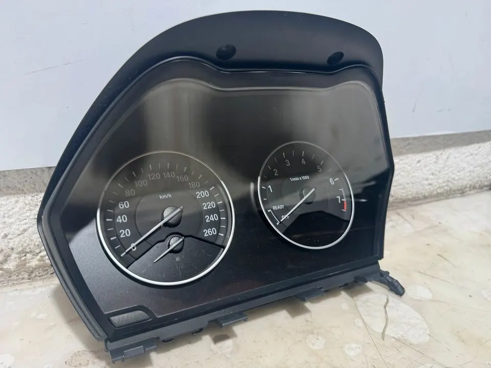 BMW 2er F45 F46 Tacho Tachometer Kombiinstrument 9295446 9363224 – Bild 2