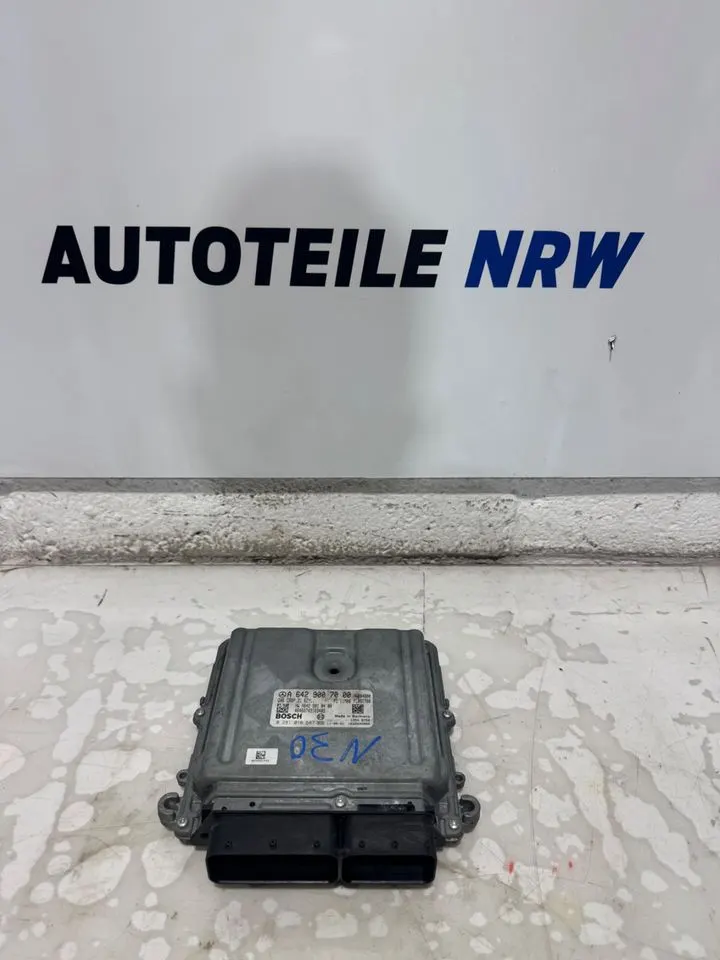 Mercedes E-Klasse S212 Motorsteuergerät Steuergerät A6429007000 – Bild 1