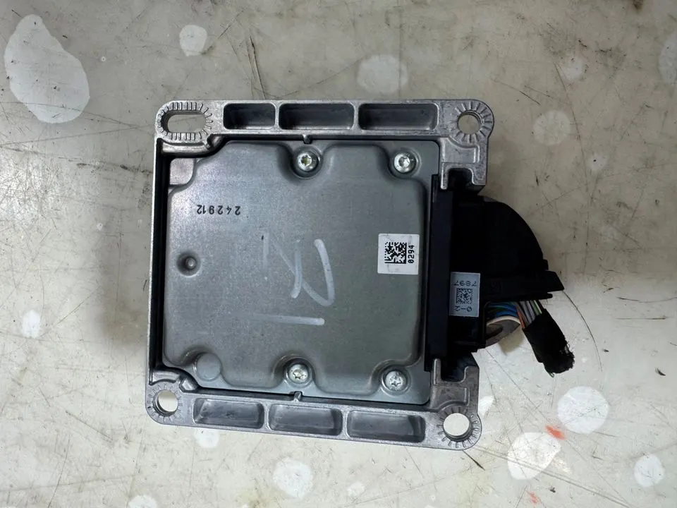BMW 5er F10 F11 Airbag SRS Steuergerät Airbagmodul 6850787 – Bild 5