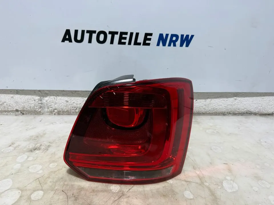 VW Polo 6R Heckleuchte Rückleuchte Leuchte Hinten Links Rechts – Bild 3