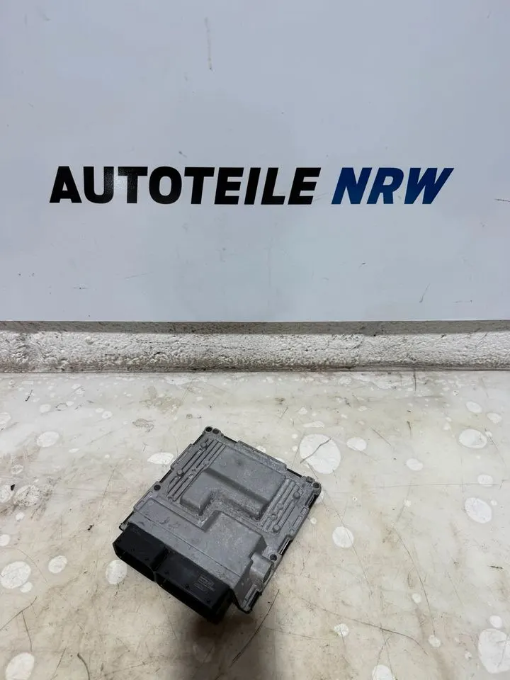 Mercedes W204 S204 Motorsteuergerät Steuergerät A2719000100 – Bild 1