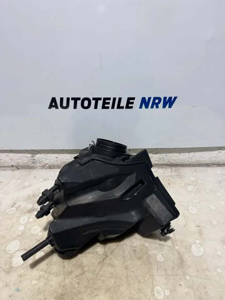 Audi A4 A5 8T B8 3.2 FSI Luftfilter Luftfilterkasten 8K0133837R – Bild 1