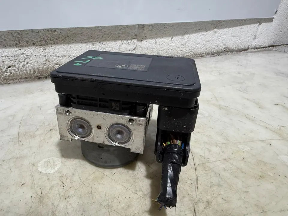 BMW 2er F45 F46 ABS DSC Steuergerät Hydraulikblock 6878051 – Bild 4