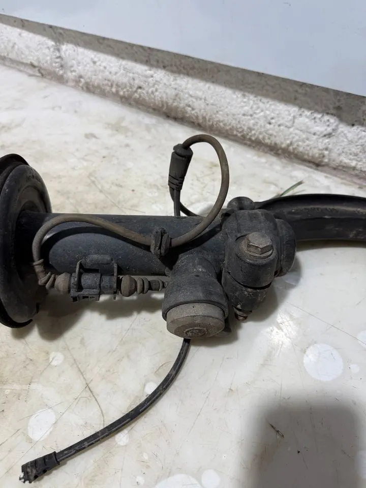 Audi A4 B8 8K A5 8T Stoßdämpfer Vorne 8K0413029K 8K0413030K – Bild 6