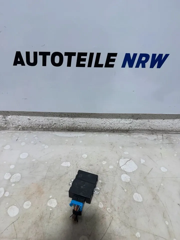 BMW 1er 3er F20 F30 ECU Kraftstoffpumpe Steuergerät 7447895 – Bild 1