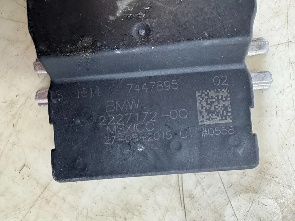 BMW 1er 3er F20 F30 ECU Kraftstoffpumpe Steuergerät 7447895 – Bild 3
