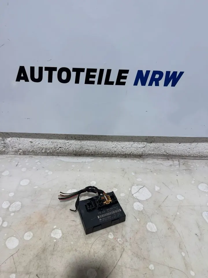 Audi A3 8P Komfortsteuergerät Modul Steuergerät 8P0959433K – Bild 1