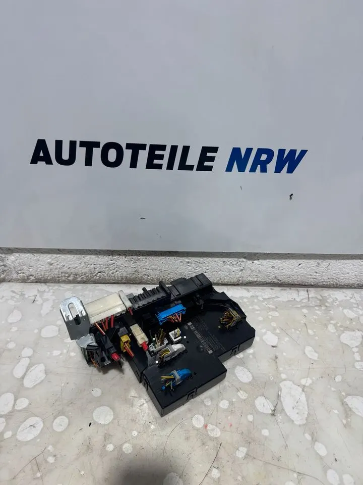 Mercedes W204 W212 Sam Modul Zentralsteuergerät 2129005101 – Bild 1