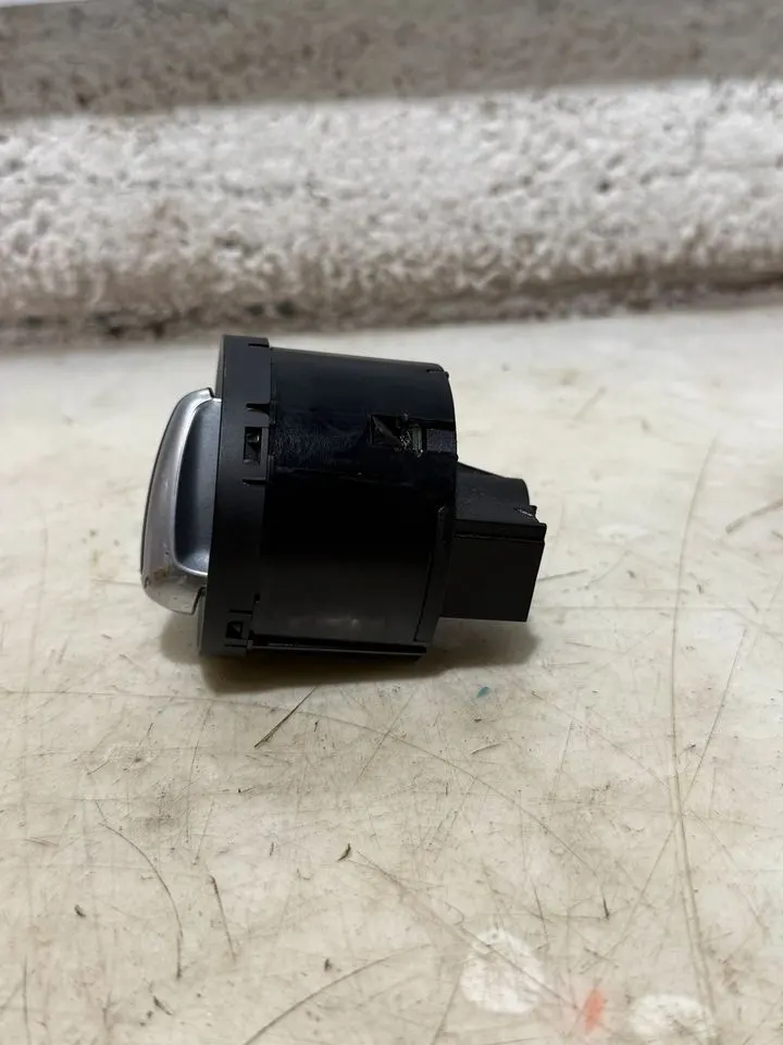 VW Golf 6 VI Passat B7 Touran 1T3 Lichtschalter 3C8941431A – Bild 3