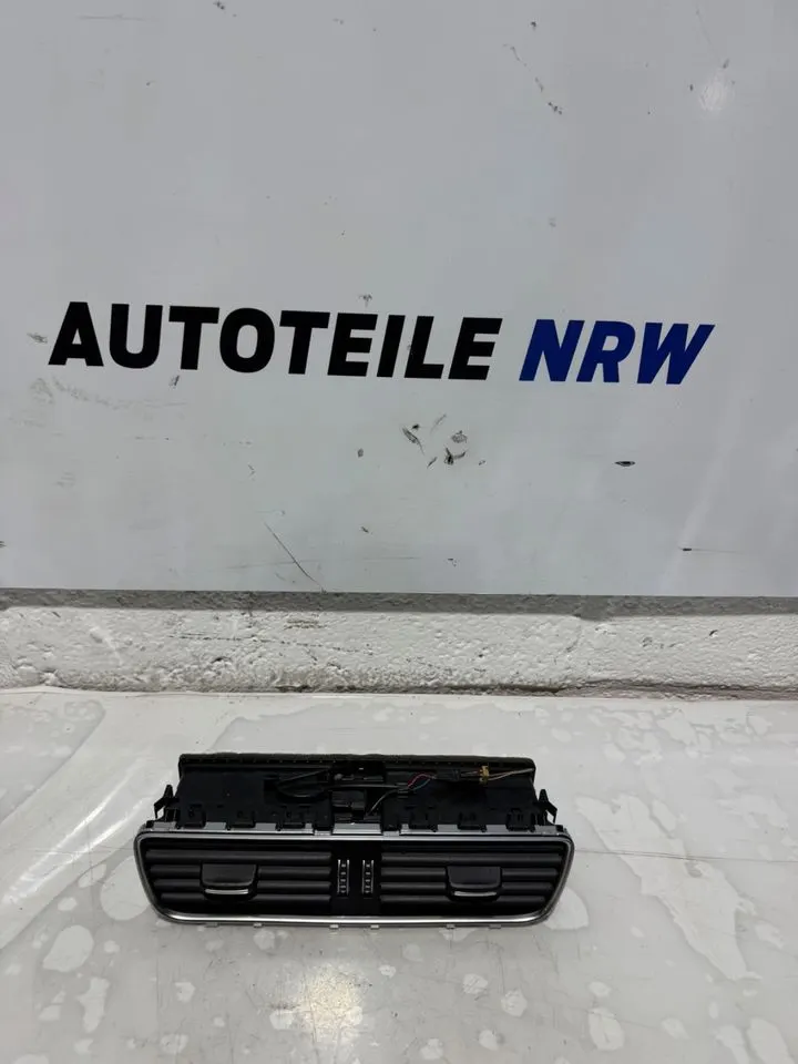 Audi A5 8T Luftdüse Frischluft Luftströmer Vorne 8T2820951E – Bild 1