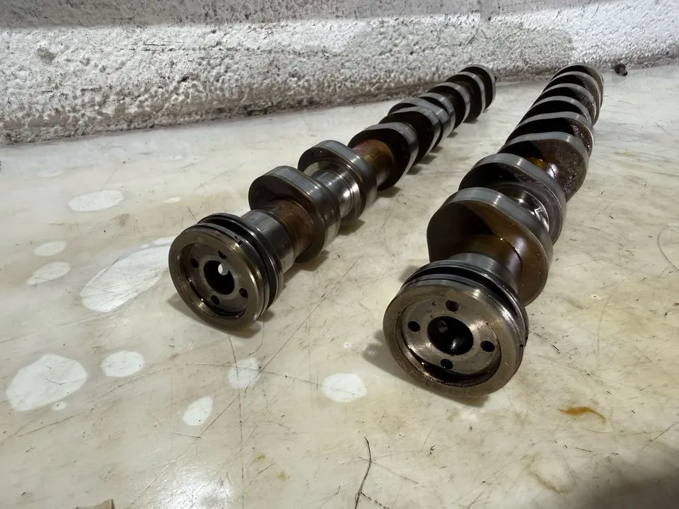 BMW 1er 3er E87 E90 Auslass Einlass Nockenwelle 7563364 7563345 – Bild 2
