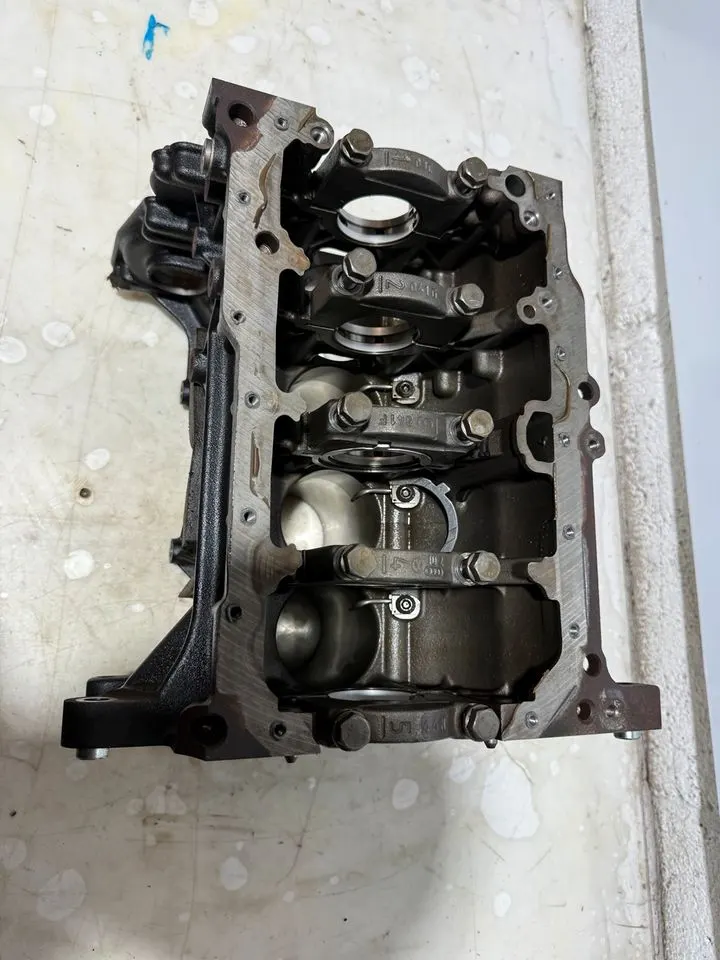 VW Golf 6 Touran 1T Sharan 7N Motorblock Block 03C103011AR – Bild 8
