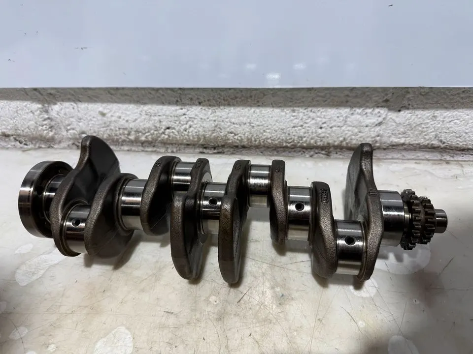 VW Golf 6 Touran 1T3 1.4 TSI CAV Kurbelwelle 03C105101BF – Bild 2