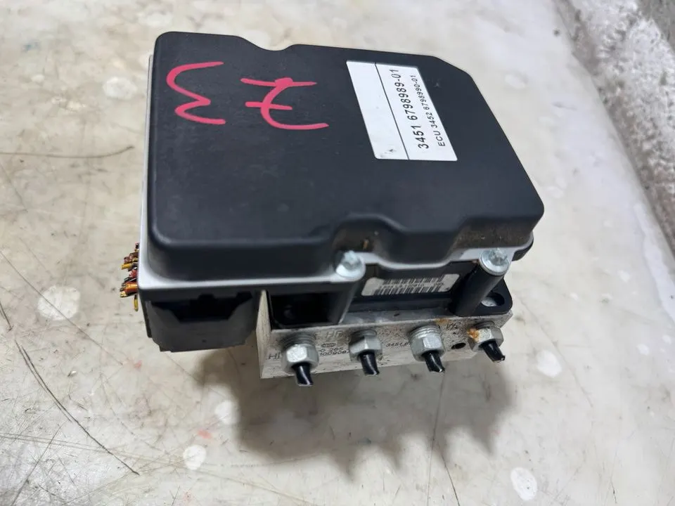 BMW X1 E84 ABS DSC Steuergerät Hydraulikblock 6798989 – Bild 3