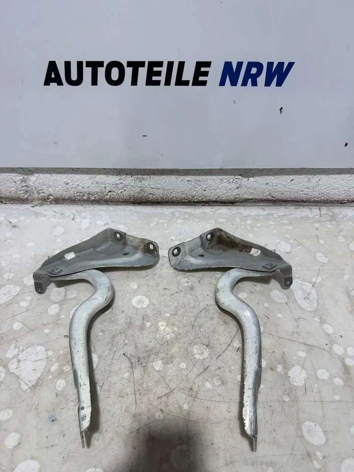 Mercedes W246 Motorhaube Scharnier Vorne A2468800328 A2468800428 – Bild 1