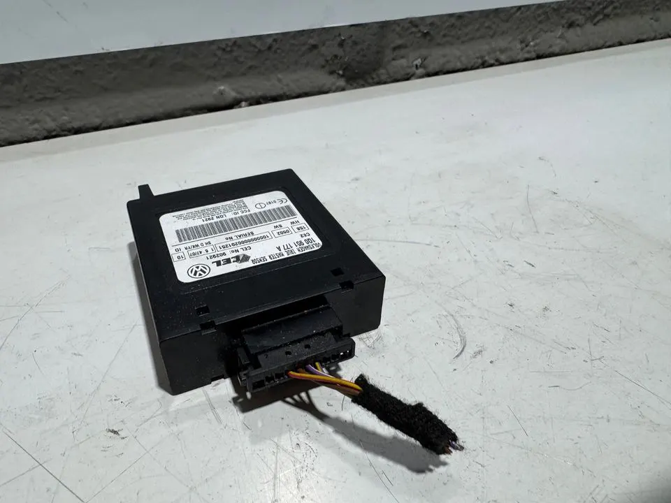 VW EOS 1F Steuergerät Radarsensor Alarmanlage 1Q0951177A – Bild 4