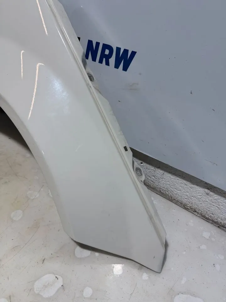 Mercedes W204 S204 Kotflügel Seitenwand Vorne Rechts 650 – Bild 2