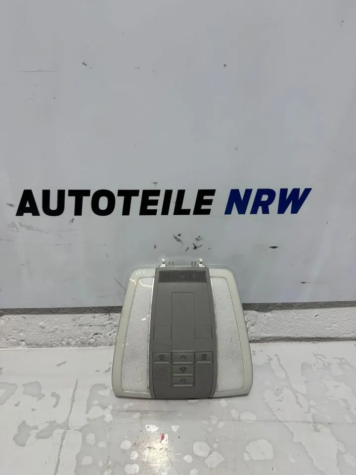 Mercedes W204 S204 Innenraum Beleuchtung Leselampe A2048202001 – Bild 1